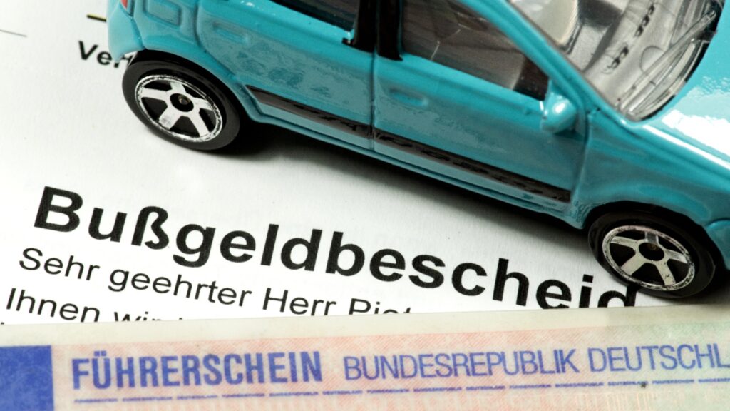 Bußgeldbescheid, Auto und Führerschein